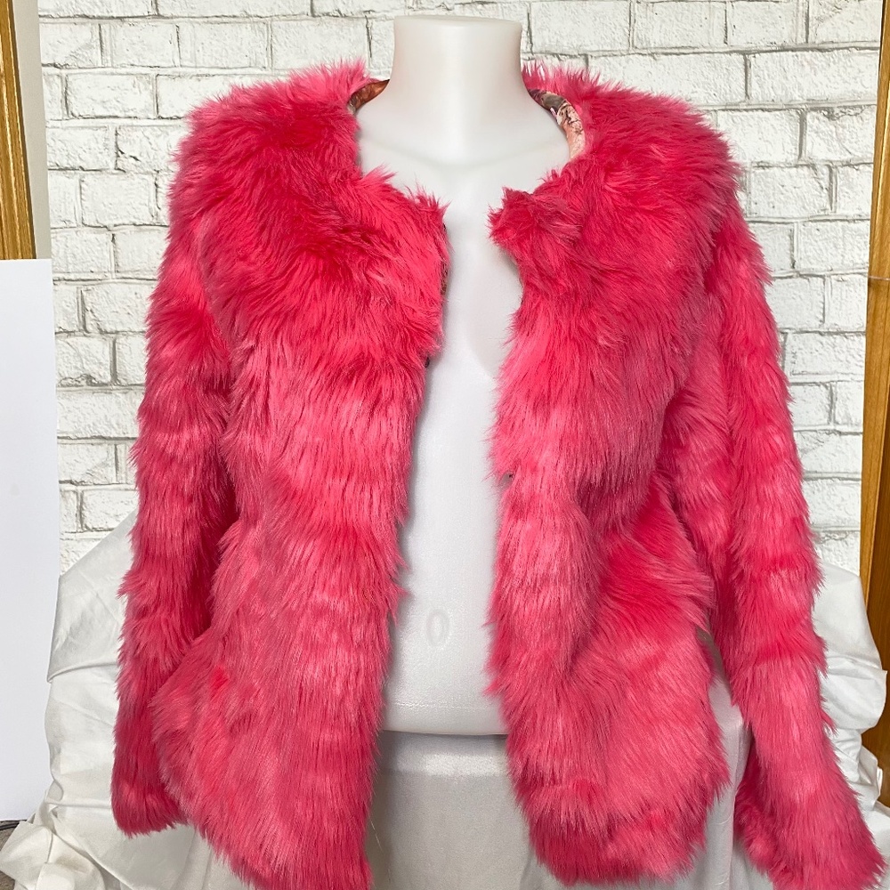 Pink Faux Fur Coat Size Large
